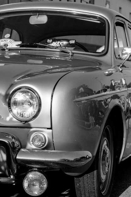 Наклейки и оклейка кузова для индивидуальности